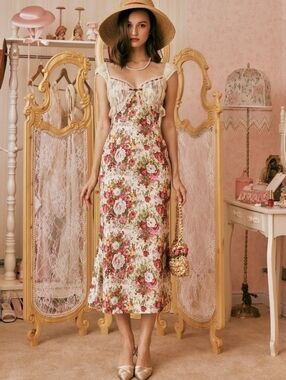 Floral Lace-Trim Midi Dress in Pink